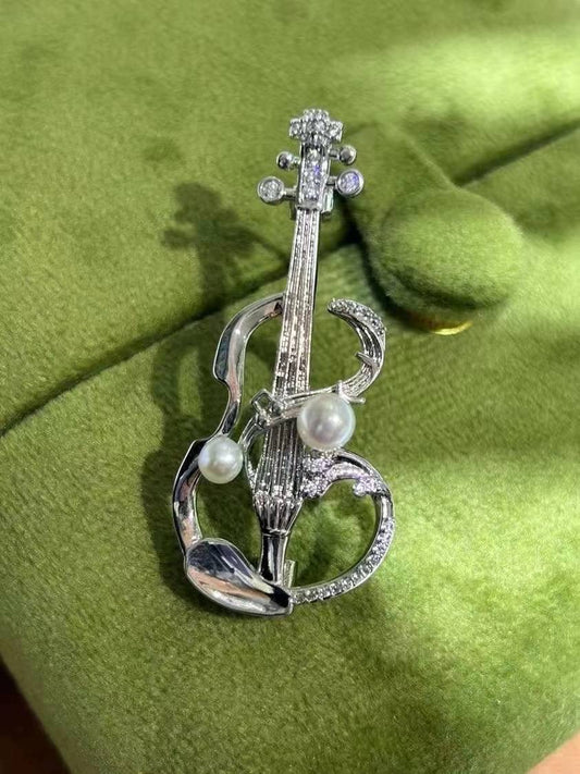 Violin Style Fresh Water Pearl Brooch