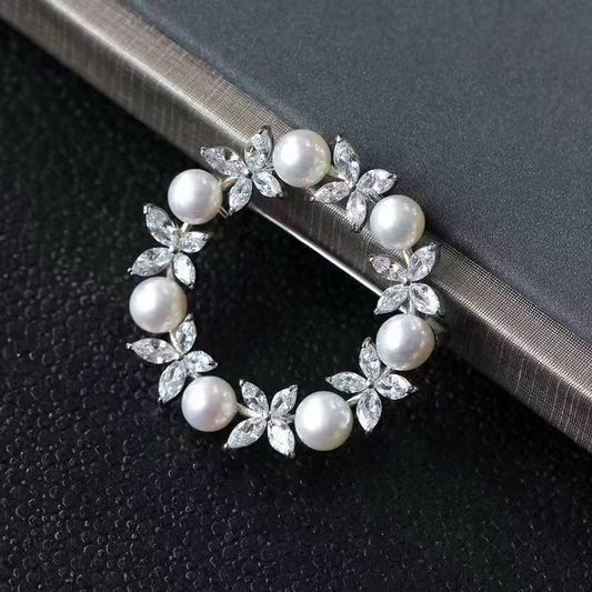 Fresh Pearl Brooch