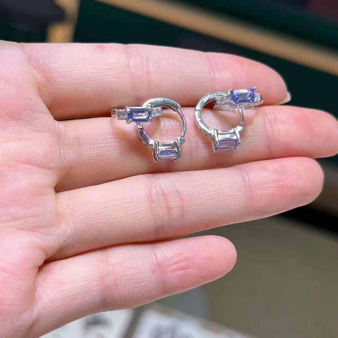 Tanzanite Earrings/pair
