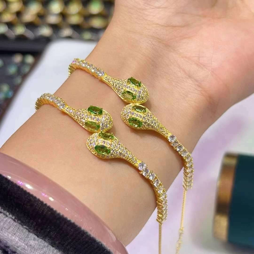 Peridots Bracelet-Snake